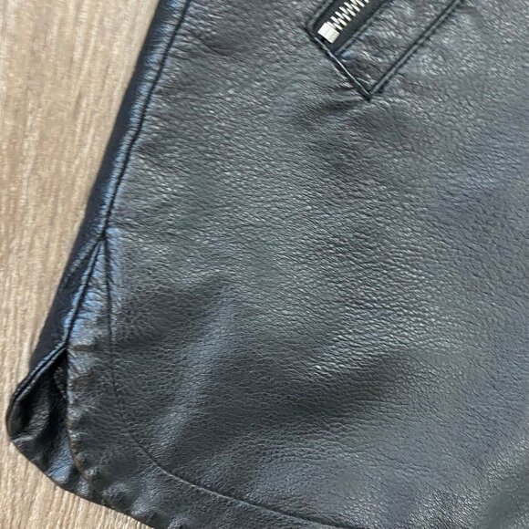 Silence and Noise Faux Leather Mini Skirt With Zipper Pockets & Side Slit - Picture 4 of 7